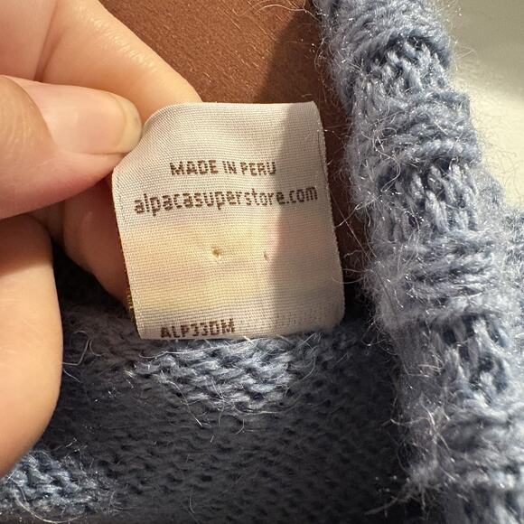 Alpaca‎ Warehouse Sweater Women Sz Large Turtleneck Pullover Knit Luxe Yarn Peru - Picture 8 of 9